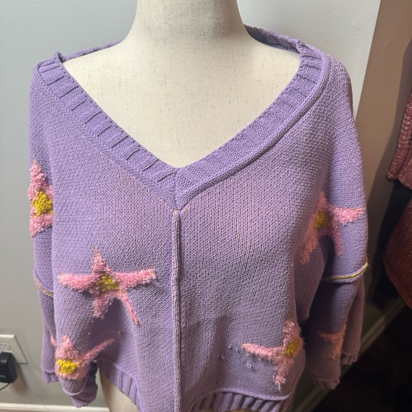 POL Lavender V-Neck Oversized Sweater with Pink Star Accents - Picture 3 of 5
